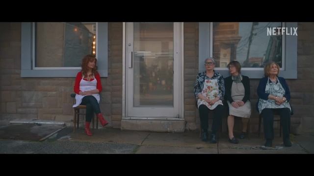 Бабули Официальный трейлер  Netflix