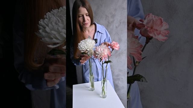 Теряют ли стойкость крашеные цветы?
