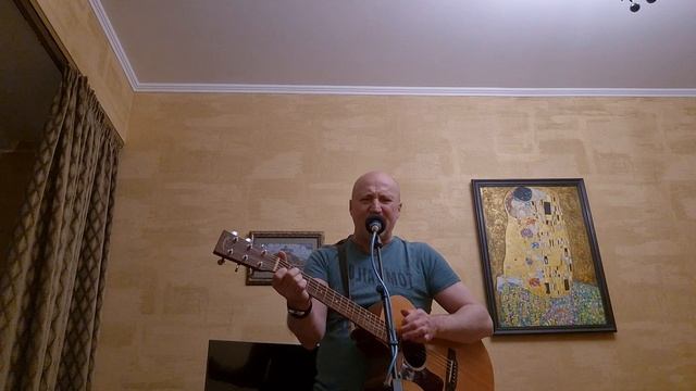Запущенный сад.
