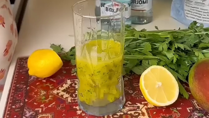 ЛИМОНАД из петрушки и манго...🍹🍋🌿😋    Рецепт в описании ✍️