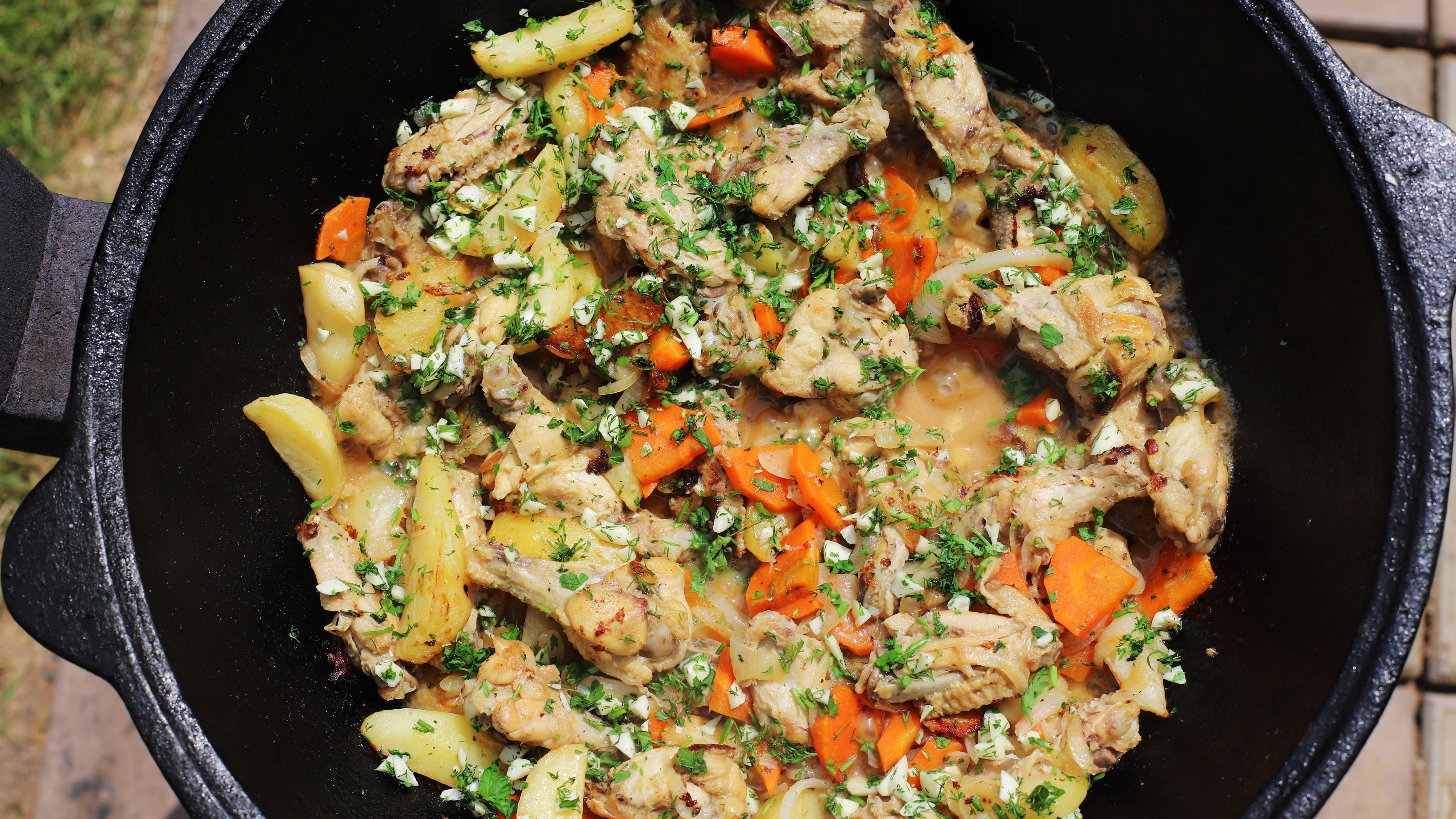 Жаркое с куриными крыльями. Когда бюджетно и вкусно