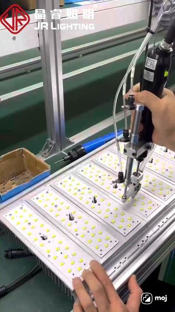 Как JR Lighting создает высокопроизводительные LED