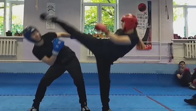 Наши весëлые тренировки) #savate #сават #кикбоксинг #kickboxing #тренировка #французскийбокс