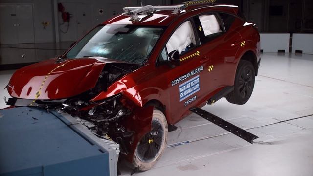 Краш-тест Nissan Murano 2025