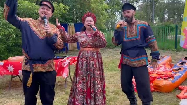 🌳 В гостях у сказки: День защиты детей в посёлке Шишкин Лес