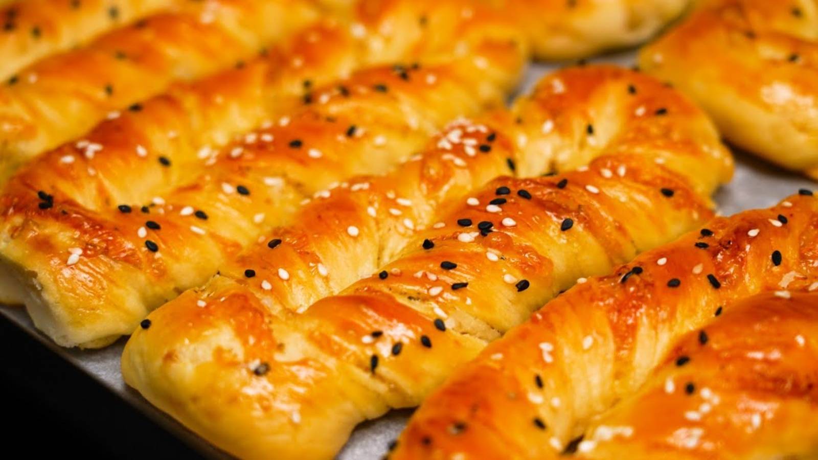 НЕВЕРОЯТНО ВКУСНО! СЫРНЫЕ БУЛОЧКИ ВИТУШКИ! Простой рецепт