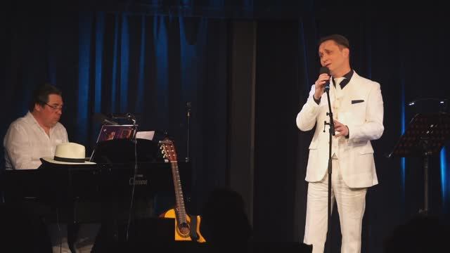 Виталий Ленский. Огонек.