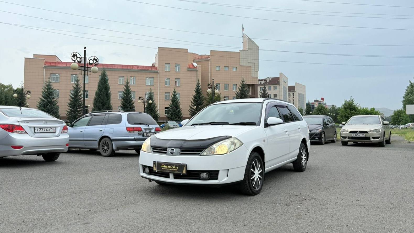 Nissan Wingroad, 2003 год