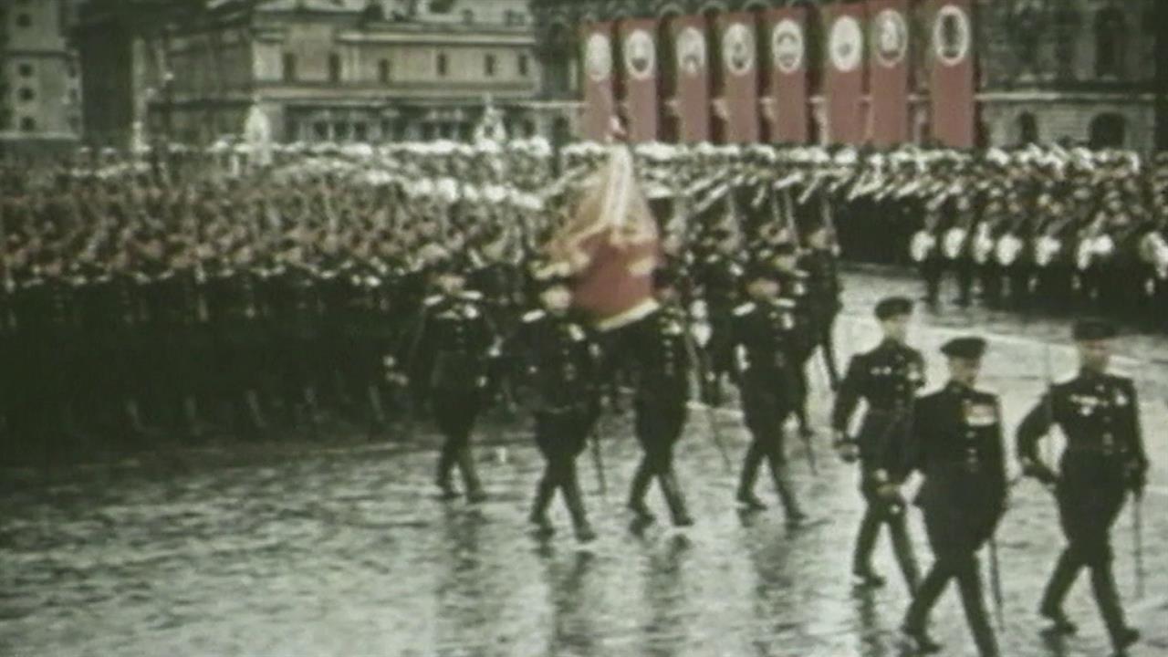80 лет назад на Красной площади состоялся легендарный Парад Победы