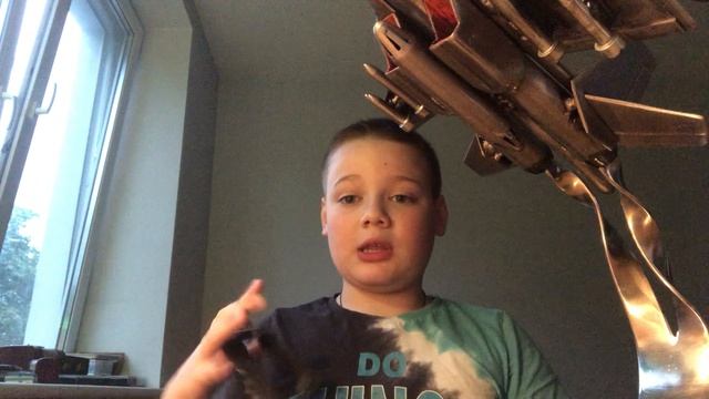 Обзор на самолёт то есть на статуэтку самолёта