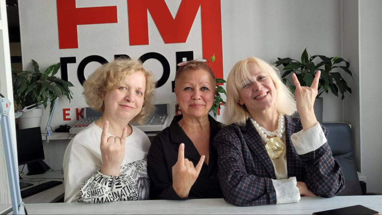 Все в театр! Как KOMUZA и Провинциальные танцы воспитывают армию театральных блогеров