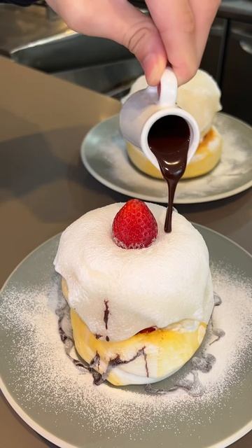 0Anb7vQGfkc - 甘党必見の絶品スイーツ5選！どれが1番食べてみたい？#スイーツ #japanesefood #japantravel