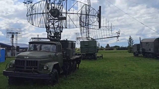 Музей военной техники под открытым небом в Парковом комплексе им  К Г  Сахарова