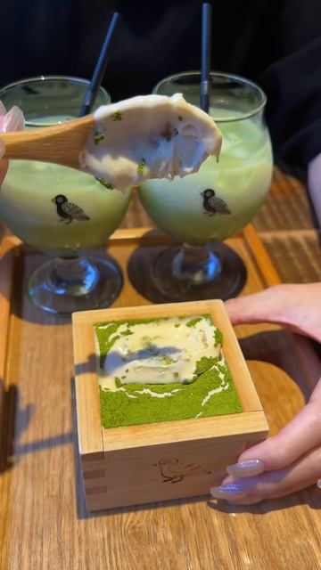6bXqVGb935s - 升に入った抹茶ティラミスがとろっとろで最高すぎる【筥崎鳩太郎商店】#福岡グルメ #japanesefood #shorts