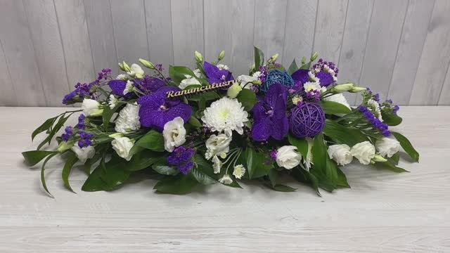 Композиция на президиум бело-синяя