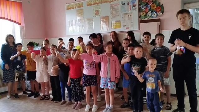 VID_20250623_195121_817.mp4