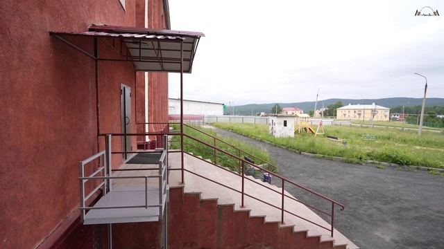 Продаётся трёхкомнатная квартира в городе Верхний Уфалей