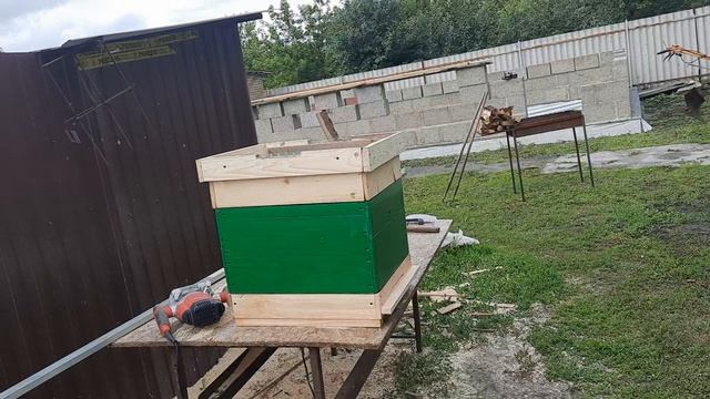 Вот такой получился мой первый улий.