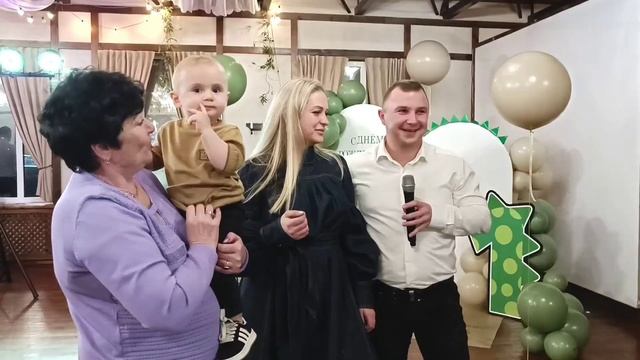 Годик малышу с агентством Виктора Долженко