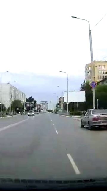 Заужают дорогу, где ехать