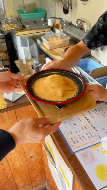 03idetuD2mY - やみつきになる！鯛の形をしたきなこ餅🐟 #福岡グルメ 福岡スイーツ#和菓子