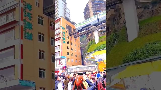 Переключение стрелок на путях монорельсов в Китае