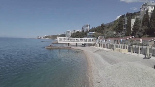 Крым Ялта Массандровский пляж сегодня 24 июня 2025. Какая погода в Крыму, какой пляж и море