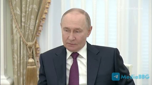 Президент России в Кремле на встрече с главой МИДа Ирана