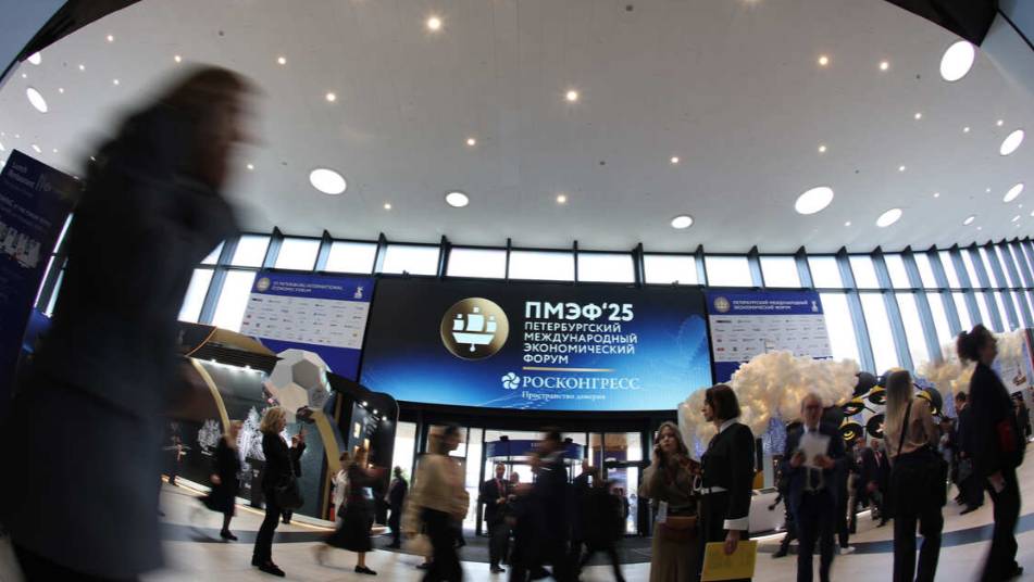 На ПМЭФ-2025 подписали более тысячи соглашений на 6,3 трлн рублей