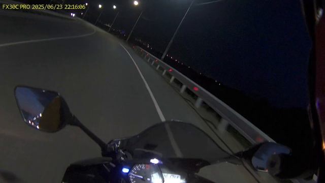 трасса ночь
