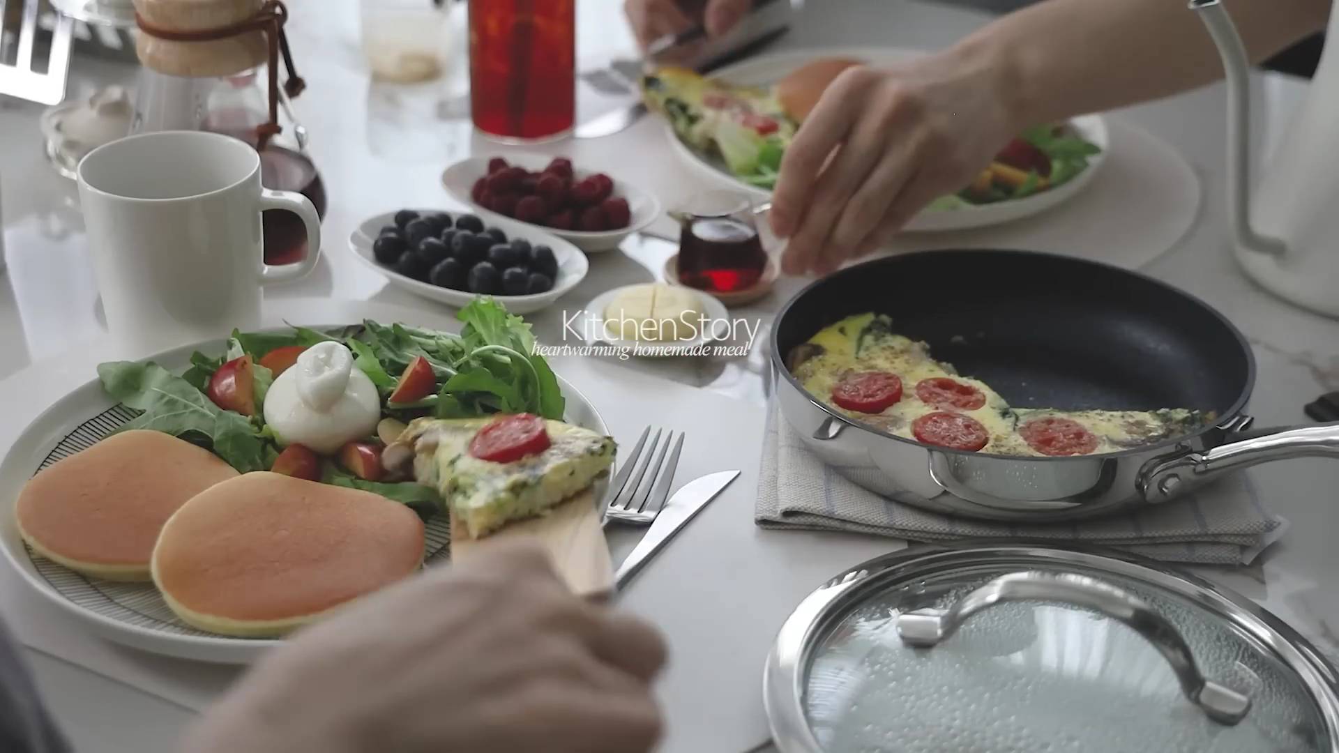 KitchenStory Простая и увлекательная домашняя кухня🥞Блинный бранч и корейский дакгальби