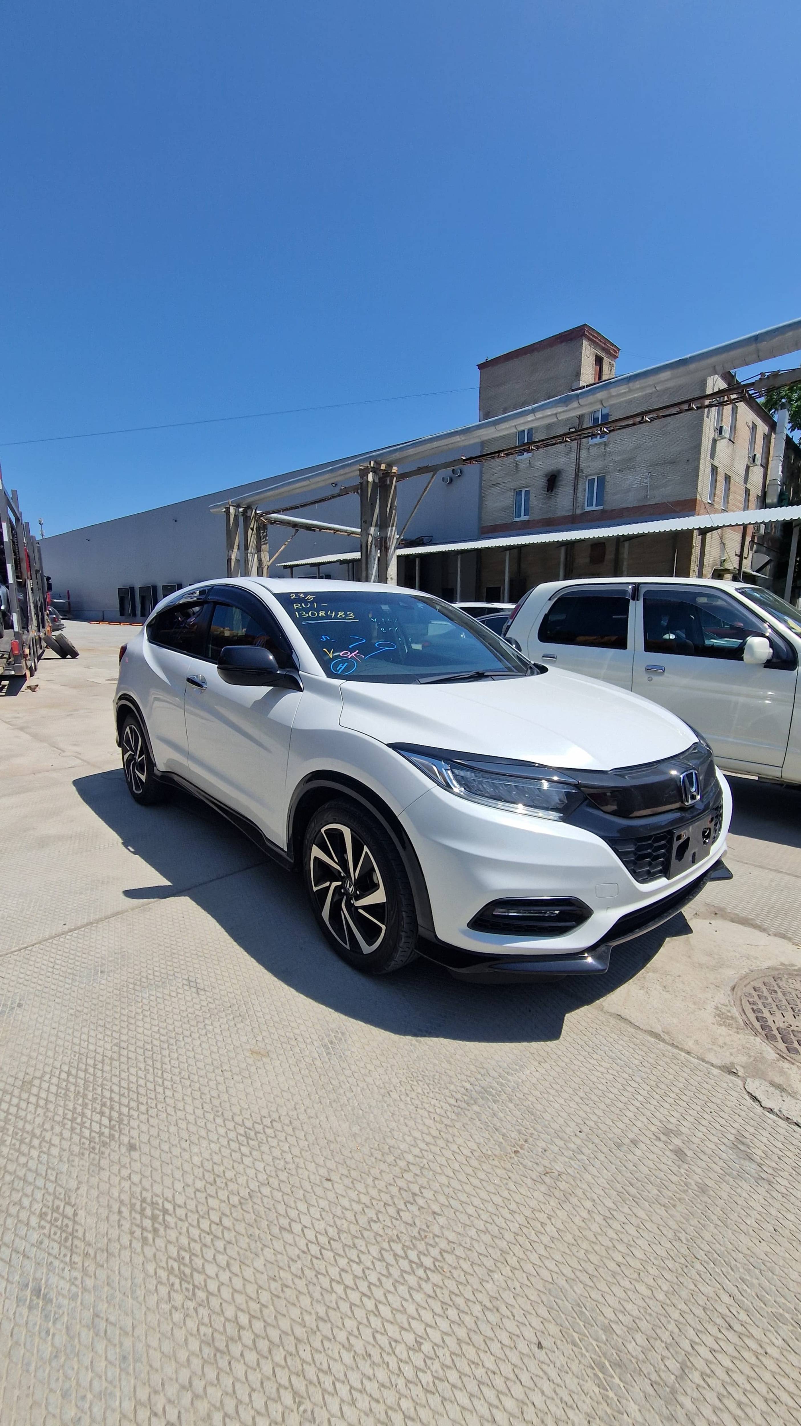 Забрали с таможни Honda Vezel, поставили на отправку в ТК до г. Новосибирска