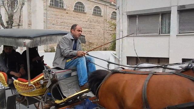 Улочка с церковью  и экипажем!Принцевы острова!