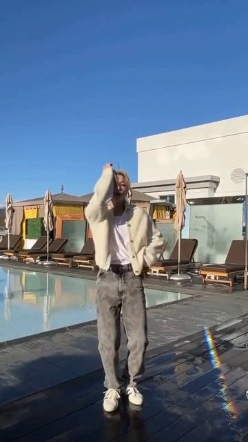 1000055811.mp4