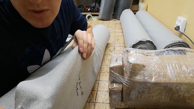 Что подкладывают под кожу в дорогих иномарках.