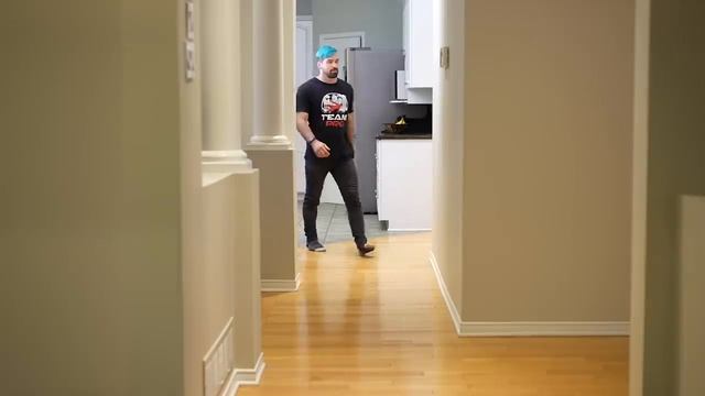 Parkour VS Normal People In Real Life (Part 3) (1)