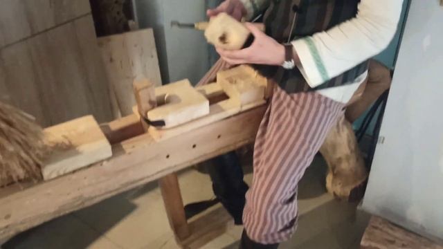 Конь педальный.  Столярный инструмент Добродей