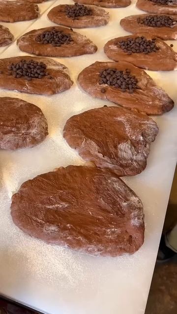 7XLQ5U2v1UY - Chocolate bread🍞🍫