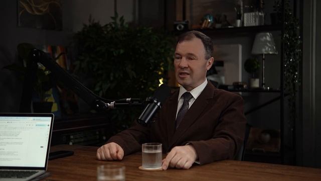 Почему происходили революции в России? Кирилл Назаренко о причинах свержения монархии