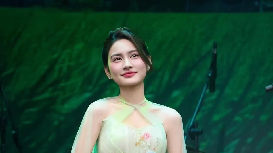 Giấc Mơ Trưa - Hoài Phan
