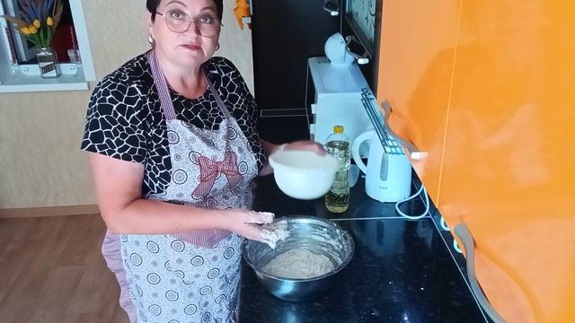 24.06.2025г.//ПОКАЗЫВАЮ ПОДРОБНО,КАК СТАВЛЮ ТЕСТО НА БЕЛЯШИ.// ОБЫЧНАЯ ЖИЗНЬ В СЕЛЕ🏡🐓