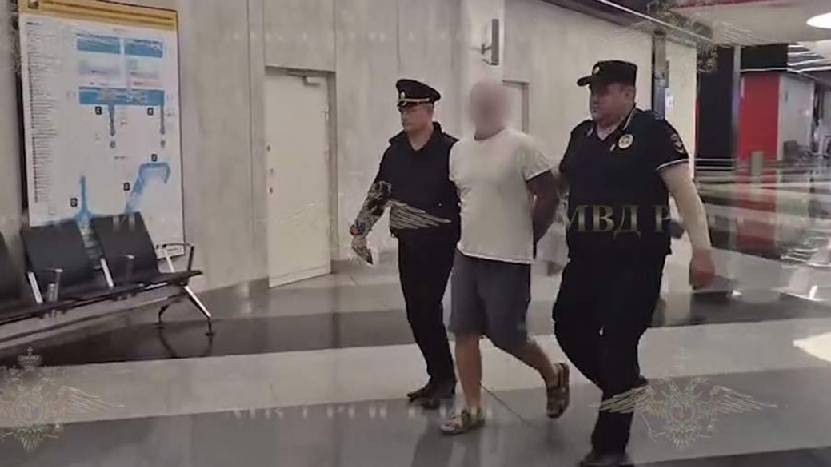 У задержанного за нападение на ребенка в Шереметьево мужчины обнаружили наркотики