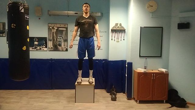 Наклоны на прямых ногах . Разминка перед тренировкой TrainingFactory00