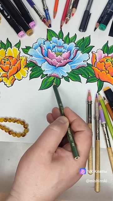Тату эскиз пионов на копчик