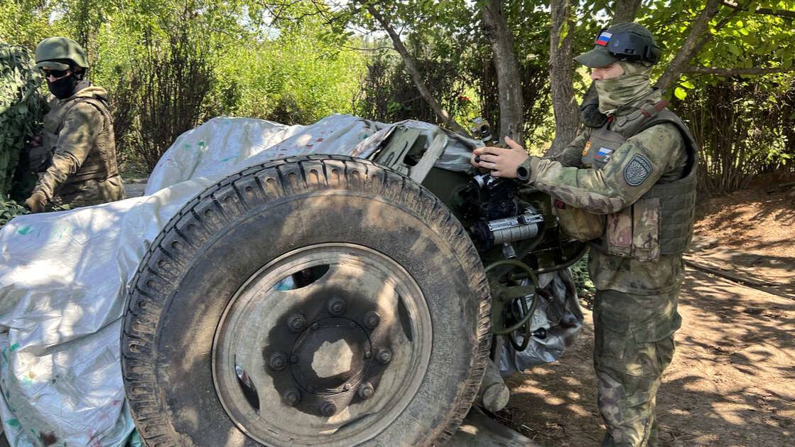 Российские артиллеристы уничтожили полевой склад боеприпасов ВСУ