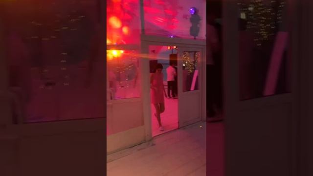 Шатер у воды для мероприятий  и праздников