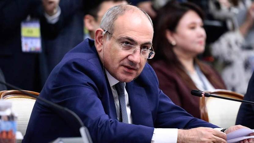 Пашинян заявил о готовности плана по национализации компании Карапетяна