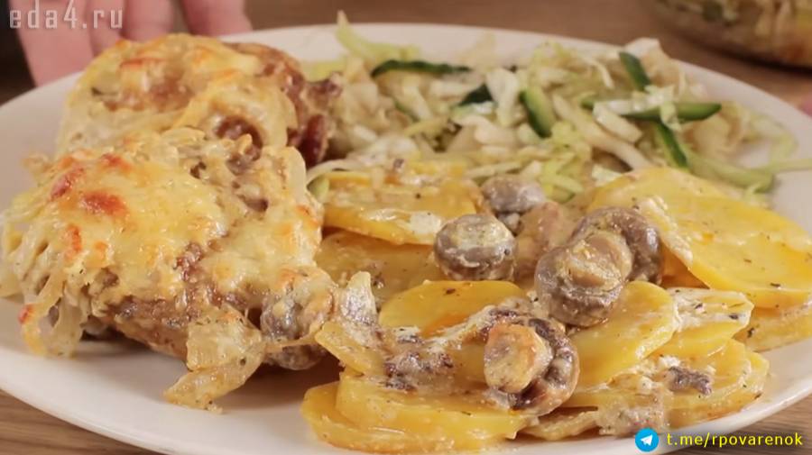 Невероятно вкусные КУРИНЫЕ БЕДРА! Запекаем курицу с картофелем. Быстрый и простой рецепт!