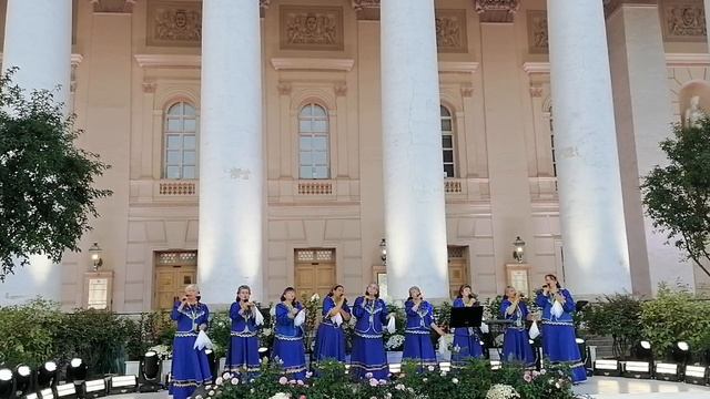 Над рекой  калина спелая.  Русская песня.  Хор Акцент. Московская A Capella