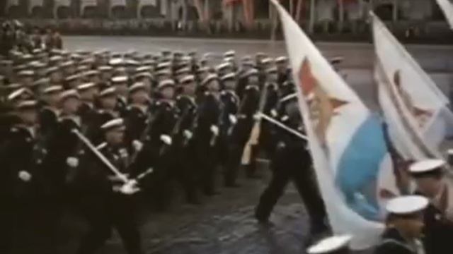 24 июня 1945 года в Москве на Красной площади состоялся Парад Победы.